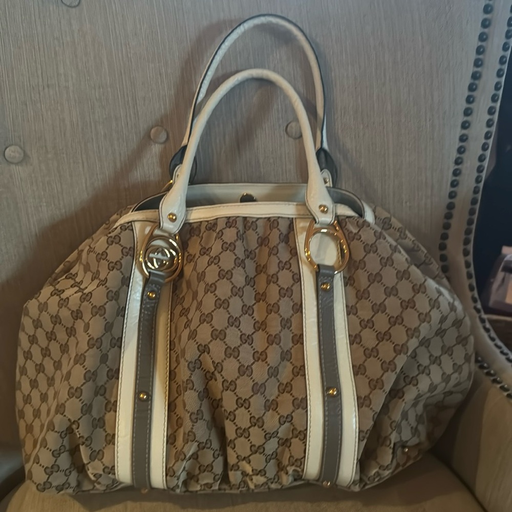 Gucci tote